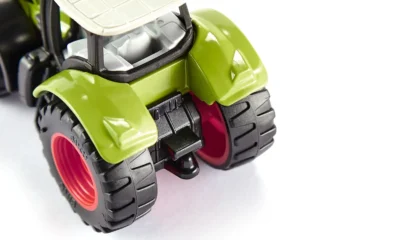 103004