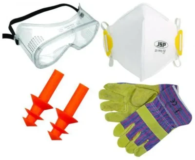 Safety Kit Clamshell