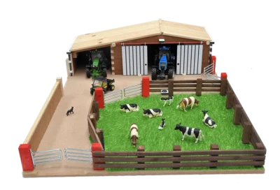 Millwood Small Farm Yard