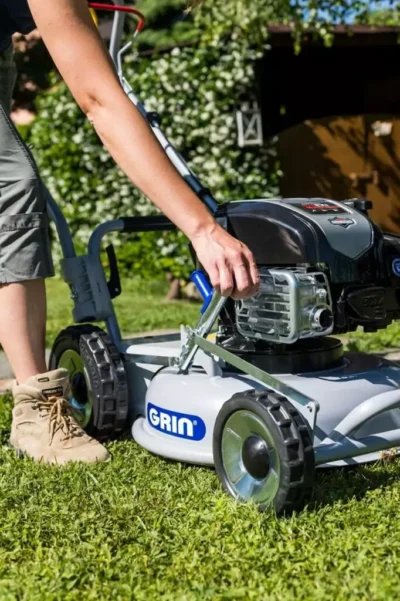 grin pm53a kw mulching lawnmower 4