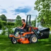 Kubota GZD15 HD Zero Turn Lawnmower 15 gzdgrassside4