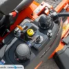 Kubota Z1-421 Zero Turn Lawnmower 24 kubota z1 421 11