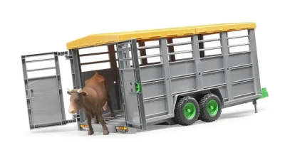livestock trailer with 1 cow 4