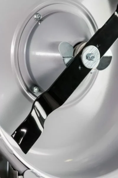 GRIN HM53A Mulching Lawnmower 33 mg0076 682x1024.jpg