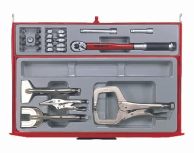 tcmonsterc 17 clarkes of cavan