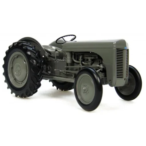 universal hobbies uh2690 massey ferguson tea 20 tractor 1947 little grey fergie 5 700x700 1