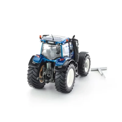 wiking valtra t214 132 model 6