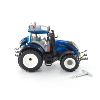 wiking valtra t214 132 model 8