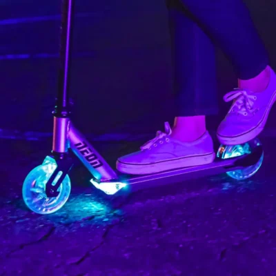 Yvolution Neon Ghost LED Scooter with Dynamic Lights for Kids Aged 5+ 15 neonghost514101 1