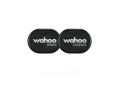 wahoo elemnt roam v2 gps bike computer bundle with tickr 2 10