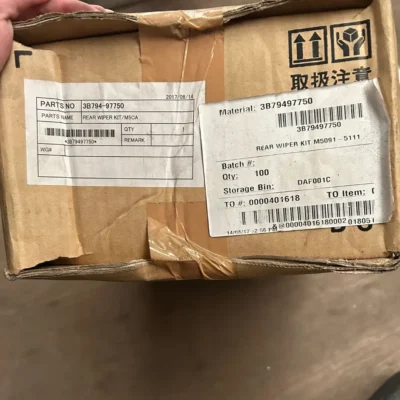 Alternative view of Rear Wiper Kit for Kubota M5091-5111