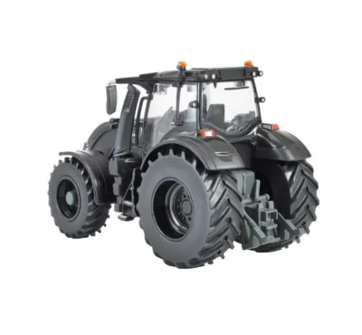 Britains Valtra Q305 4WD Tractor in Black 1:32 Scale Model 43309 10 43309 valtra q30504