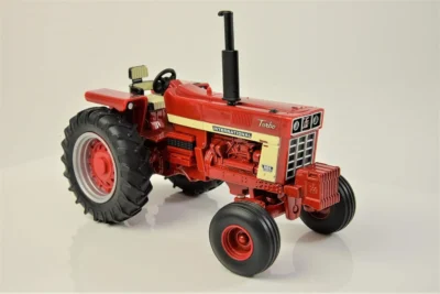 britains 43294 case international harvester farmall 1066 model 132 scale die cast tractor 8