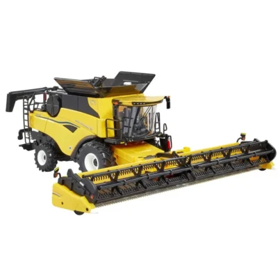 britains new holland cr9.90 combine harvester model 132 scale limited edition 6