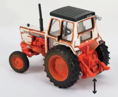 britains weathered david brown 1210 tractor model authentic 132 scale realistic rust finish 4