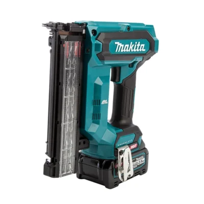 makita fn001gd201 40mm 40v 2 x 2.5ah li ion xgt brushless second fix cordless nail gun 11
