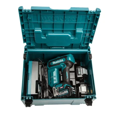 makita fn001gd201 40mm 40v 2 x 2.5ah li ion xgt brushless second fix cordless nail gun 12