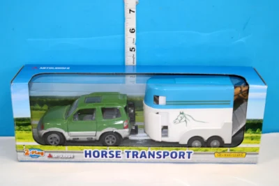 2 play die cast mitsubishi with horse box 2 horses v01 1516 1 1 scaled