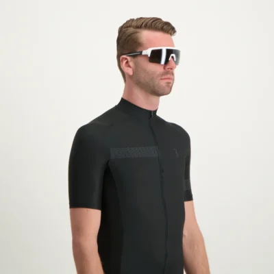 29732565060 1000x1000 1