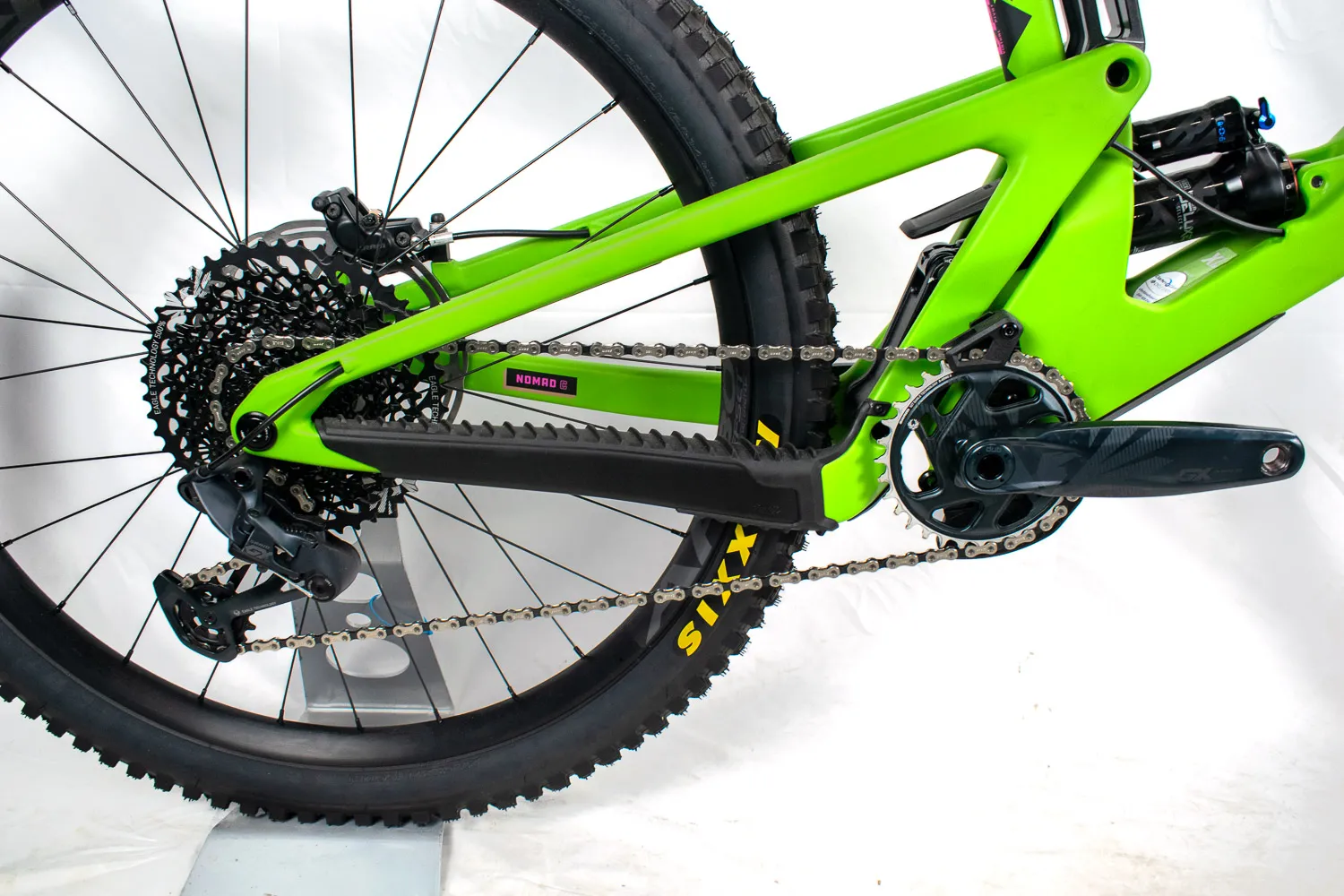 Santa Cruz Nomad C XL S Kit Mountain Bike 3 Santa Cruz Nomad C XL S Kit Mountain Bike - Image 3