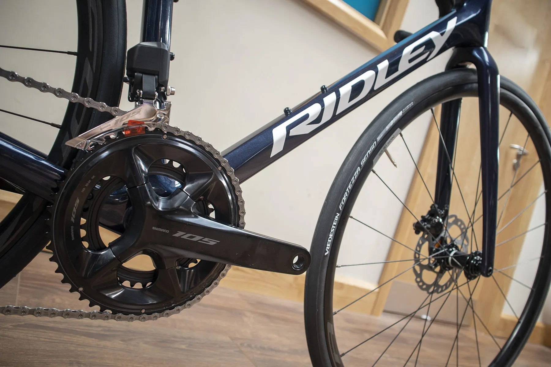 Ridley Fenix 105 Di2 3 Ridley Fenix 105 Di2 - Image 3