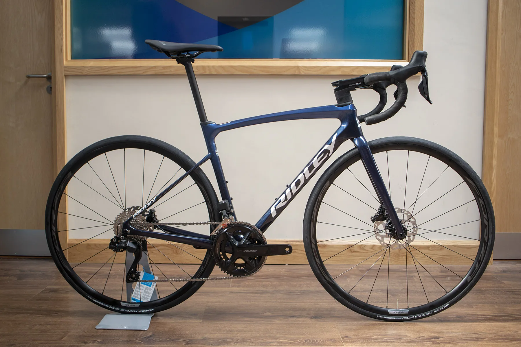 Ridley Fenix 105 Di2 4 Ridley Fenix 105 Di2 - Image 4