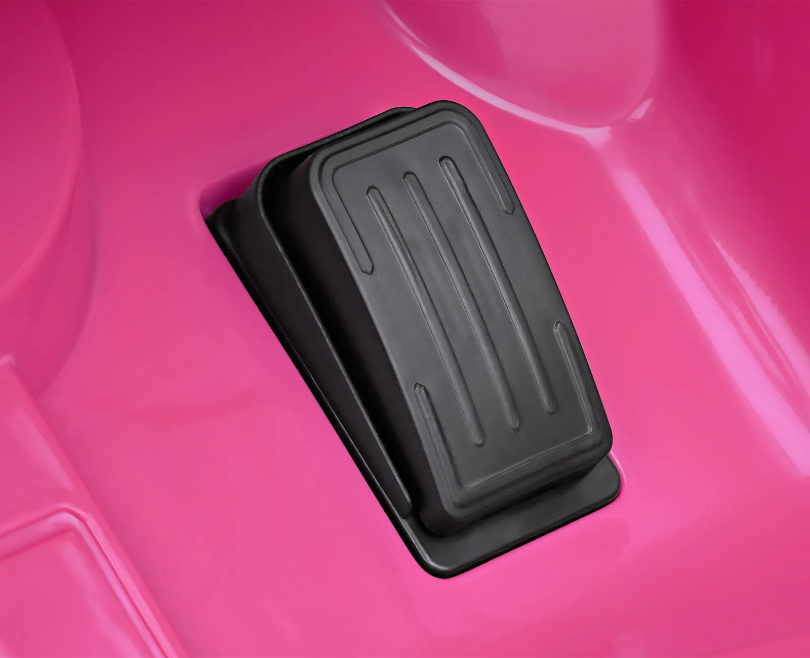 Peg Perego Barbie RC Car Electric Ride On 16 Peg Perego Barbie RC Car Electric Ride On - Image 16